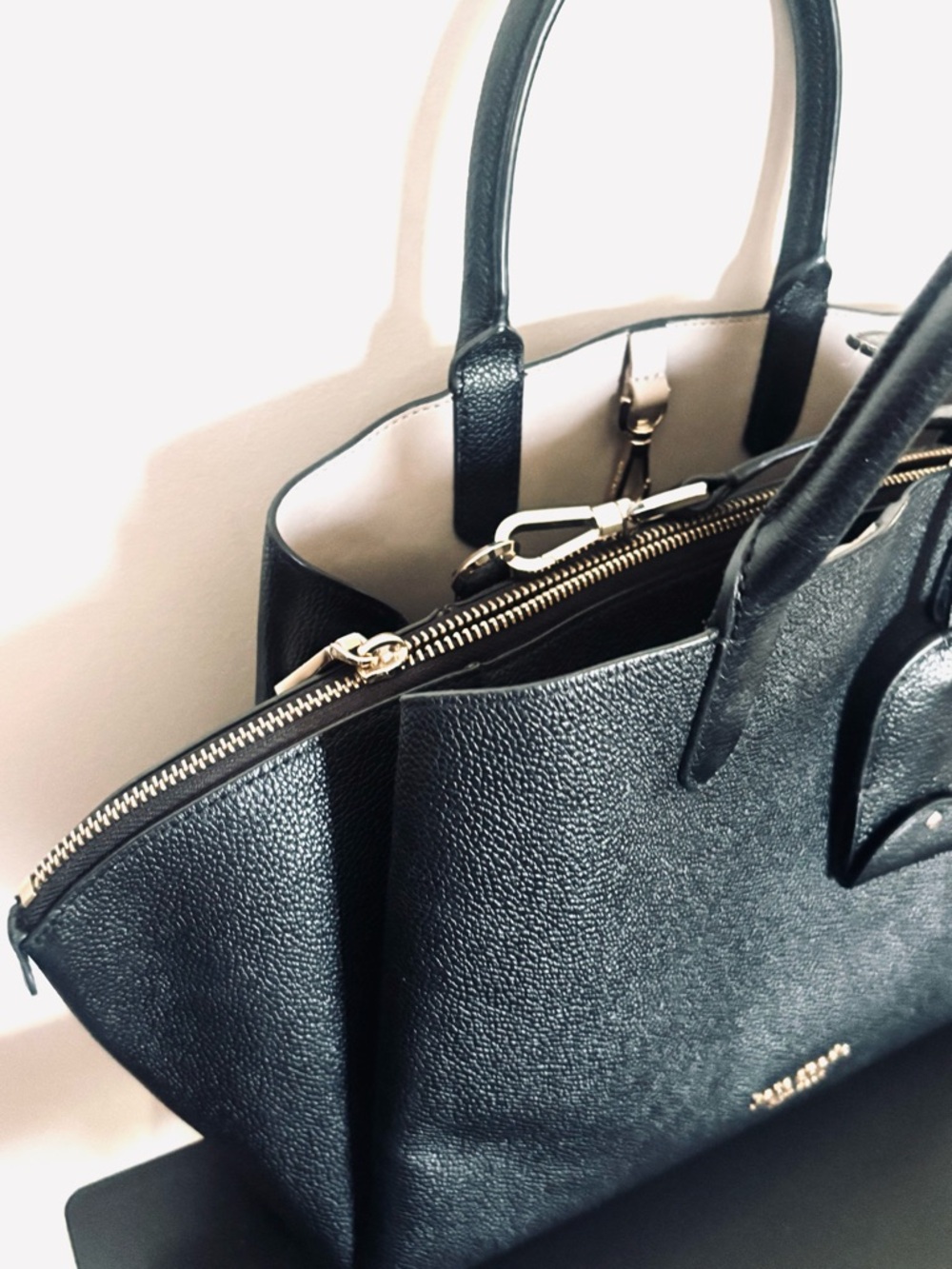 Kate Spade Medium Satchel 2Way Handbag Black New - Picture 3 of 14